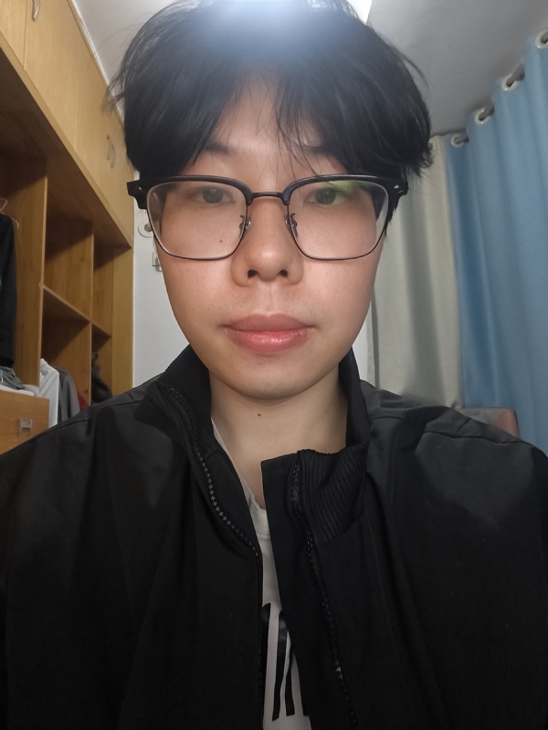 奔跑的兔子的第一张照片--南宁王婆说媒